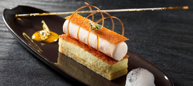 Biscuit ao sabor cítrico do rest. Villa Florentine, de Lyon, França