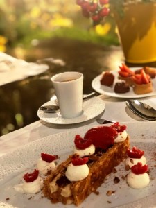 Mil-folhas com framboesa